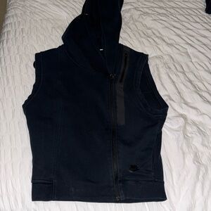 Men’s Nike vest sweater